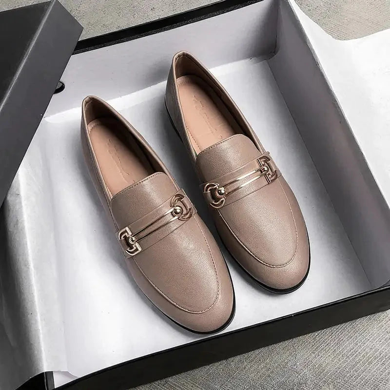 British Women's One-Foot Love Flat Shoes Valberrys
